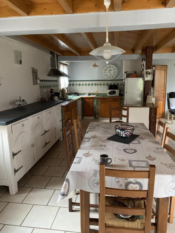 Villa Bergerie Renovee Au Coeur Des Pyrenees Campan Exterior foto