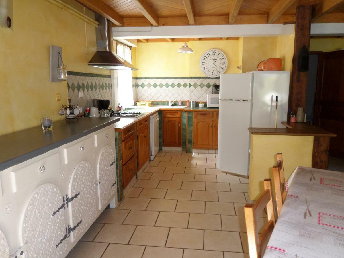 Villa Bergerie Renovee Au Coeur Des Pyrenees Campan Exterior foto